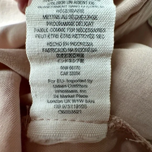 Free People Woman’s Shirt Tan Botton Up Size S/P FLAW - Picture 8 of 8